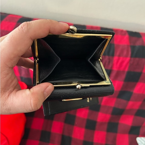 Salvatore Ferragamo Black Textured Wallet - Picture 7 of 7